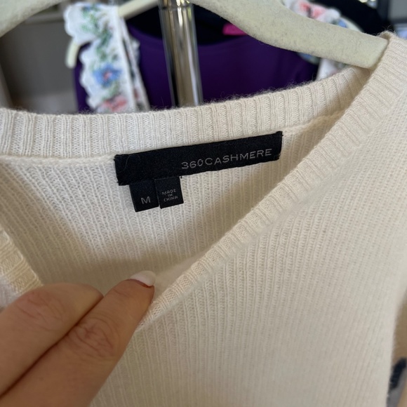 Cashmere Sweater - Picture 4 of 4